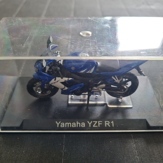 Yamaha YZF R1 BLEU 1/43 ème métal et plastique Altaya