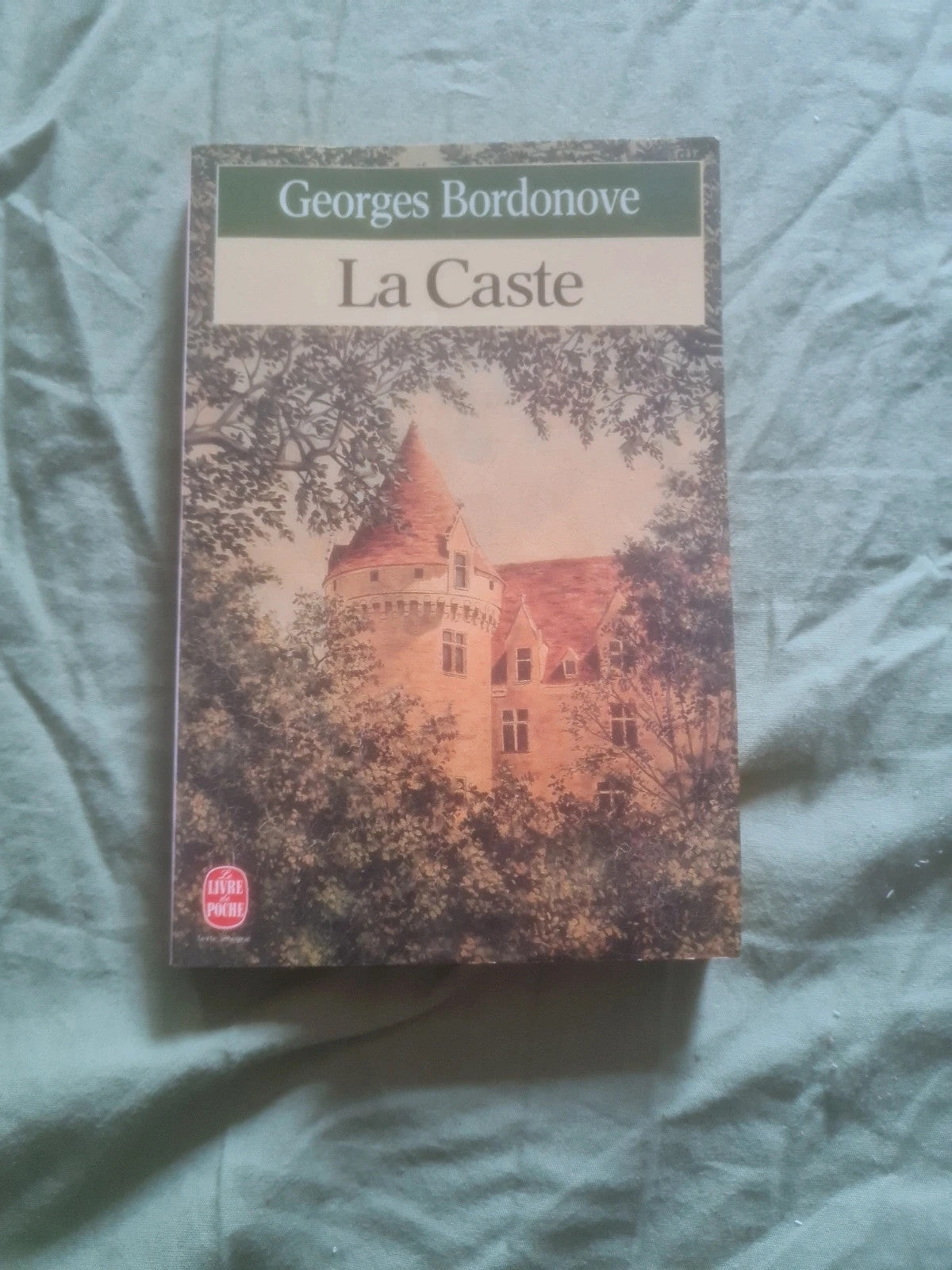 La caste , George Bordonove